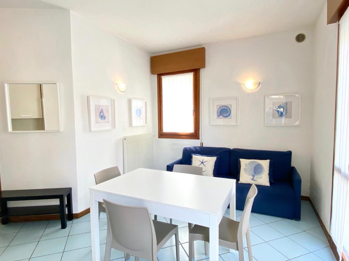 Villa Santin Carraro Immobiliare - Family Apartments Lido di Jesolo Exterior photo